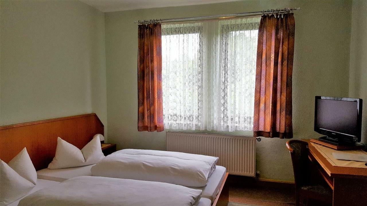 Pension Waldfrieden Wolkenstein Buitenkant foto